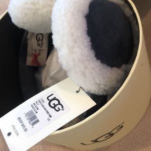 Kids UGG earmuffs blue suede NWT
